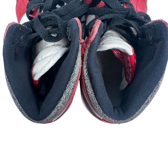 Nike Jordan 1 Retro High OG Chicago Lost Found Shoes FD1437-612 Boys 3.5Y Red - Picture 6 of 9